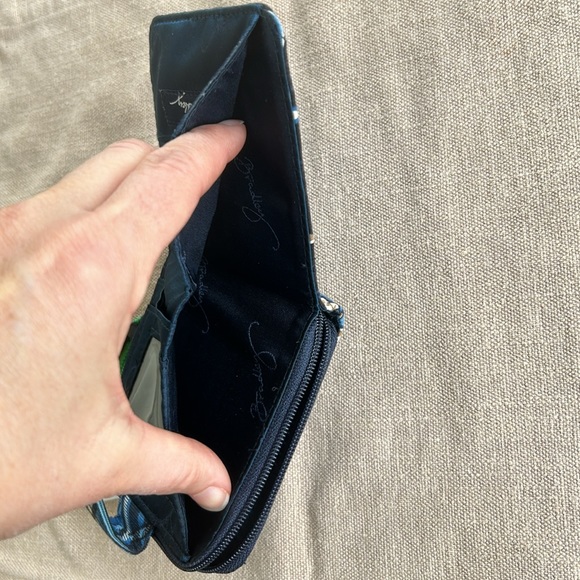 Vera Bradley wallet - Picture 6 of 13